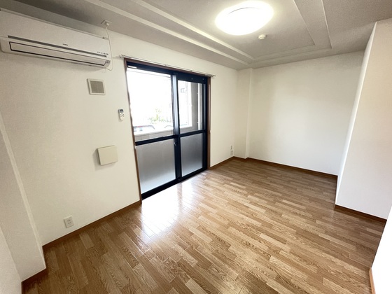 フォレスト シャレ