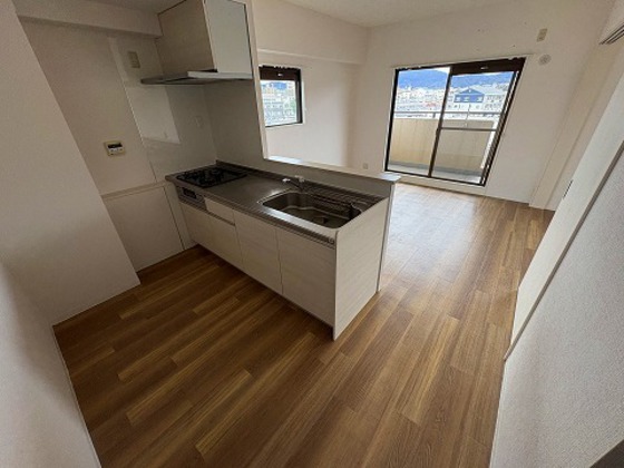 タイガーウイングビル