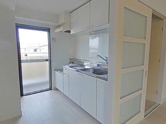 三石マンション