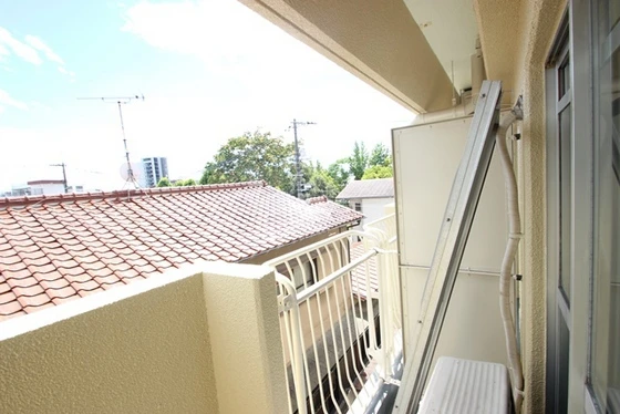 三石マンション