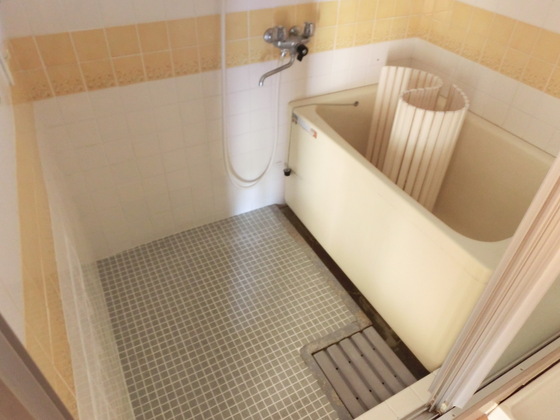 三石マンション