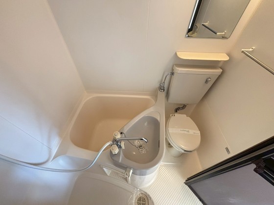 アルファービル