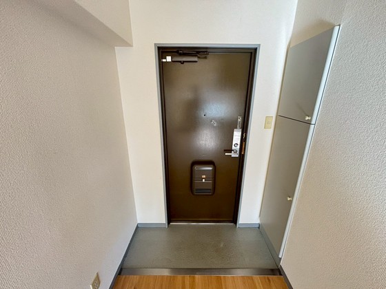 アルファービル