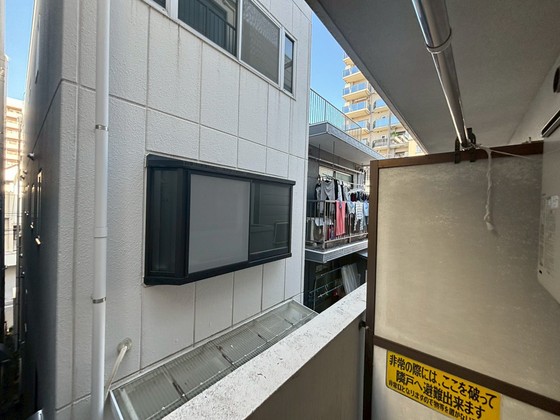 アルファービル