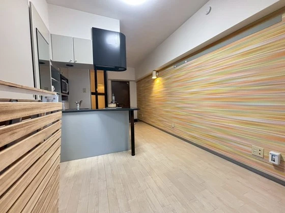 アルファービル