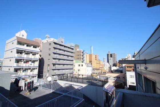 アルファービル