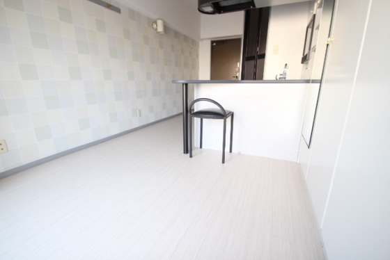 アルファービル