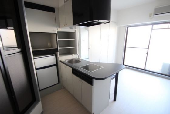 アルファービル