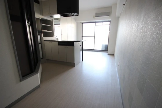 アルファービル