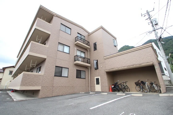 グランドハイツ