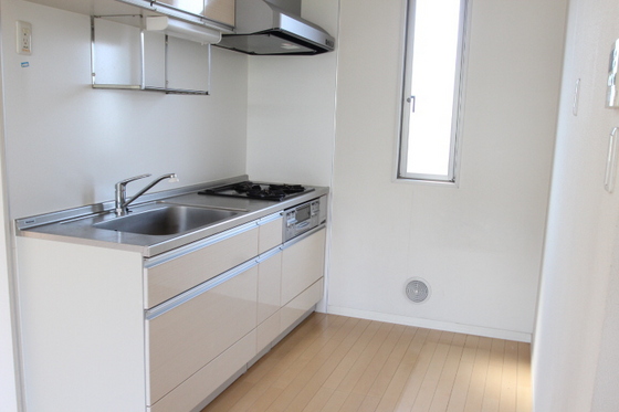 ジュネス牛田新町