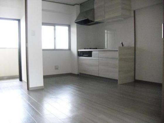 岸本マンション