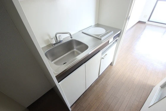 リーベイースト7