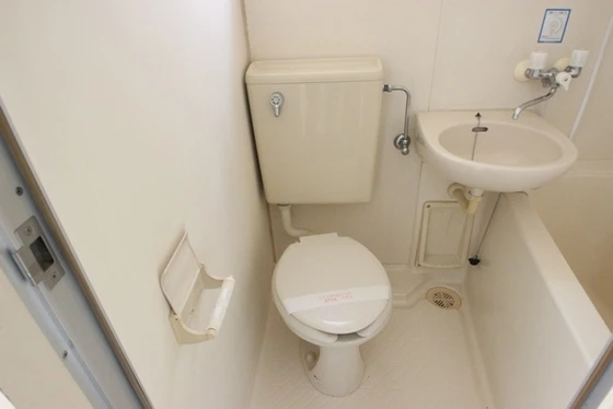 リーベイースト7