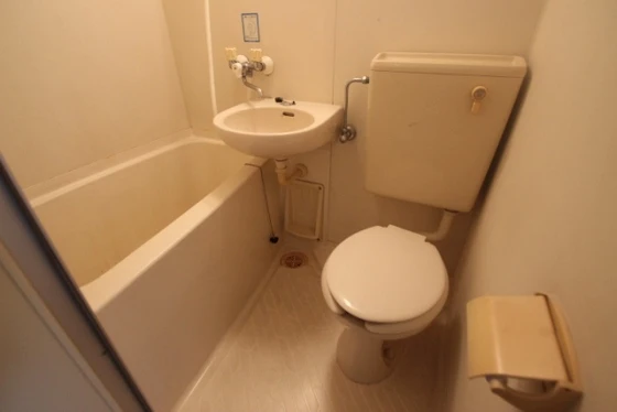 リーベイースト7