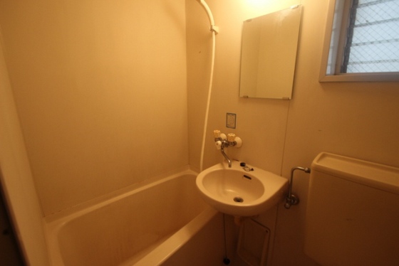 リーベイースト7