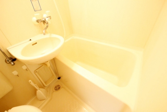 リーベイースト7