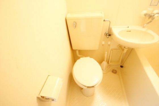 リーベイースト7