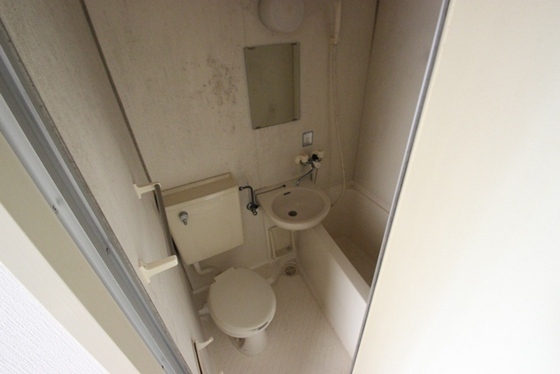 リーベイースト7