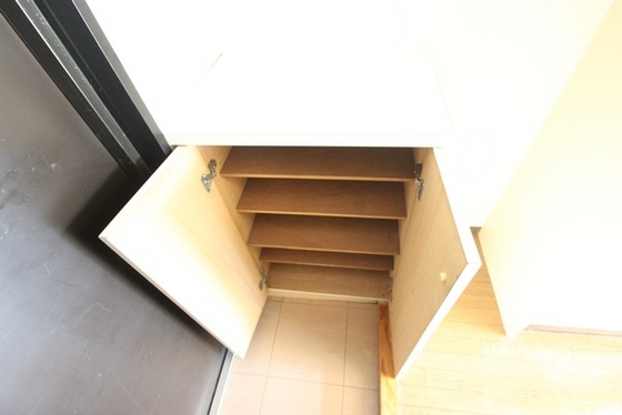 リーベイースト7