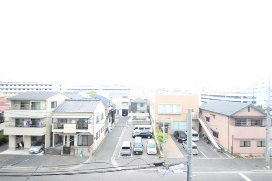 リーベイースト7