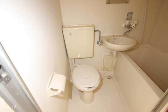 リーベイースト7