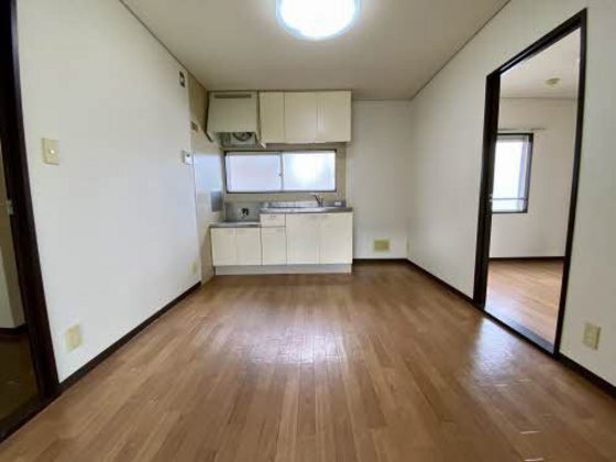 フレグランス吉岡