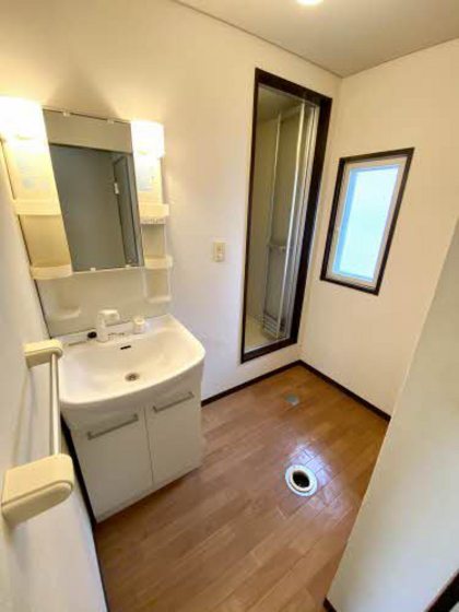 フレグランス吉岡