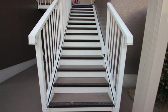 フレグランス吉岡