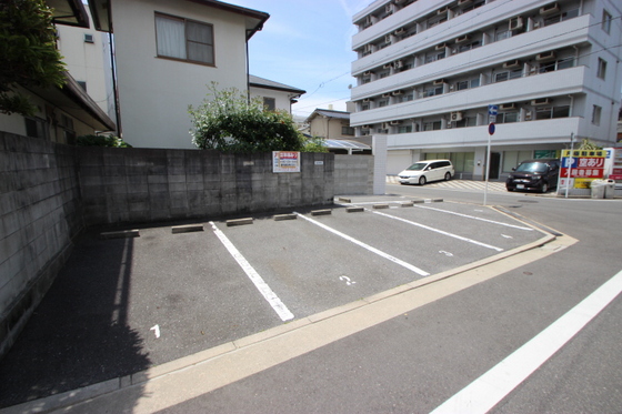 メゾンリブラOHSHITA