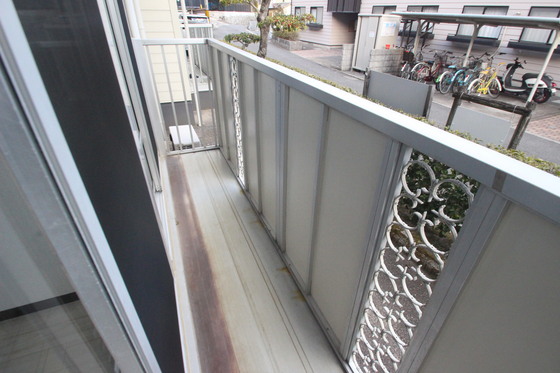 ドミール三和 A棟