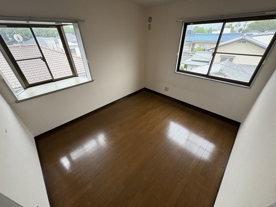 グランドール川内