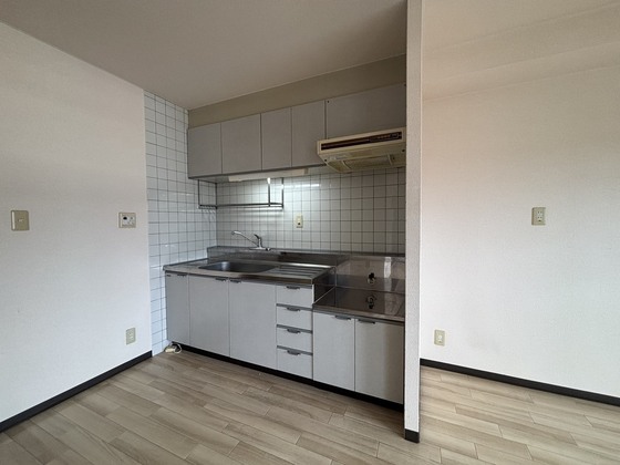 グランドール川内