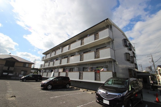 グランドール川内