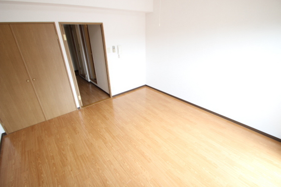 ロードワイドビル