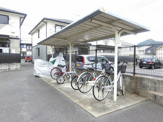 セジュール友清 D棟