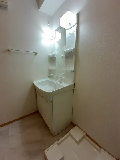 シャン・ド・フルール タマキ