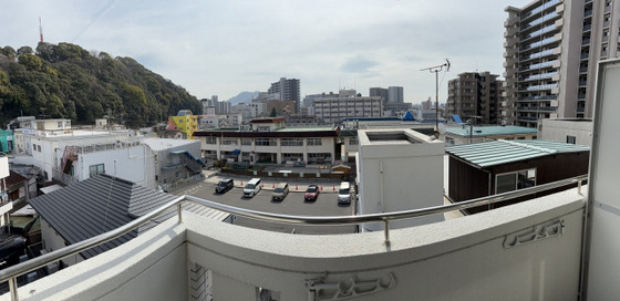 アクシス比治山