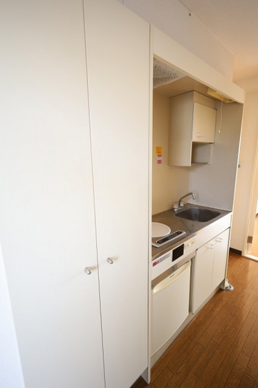 アクシス比治山