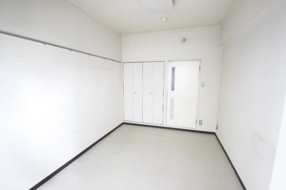 アクシス比治山