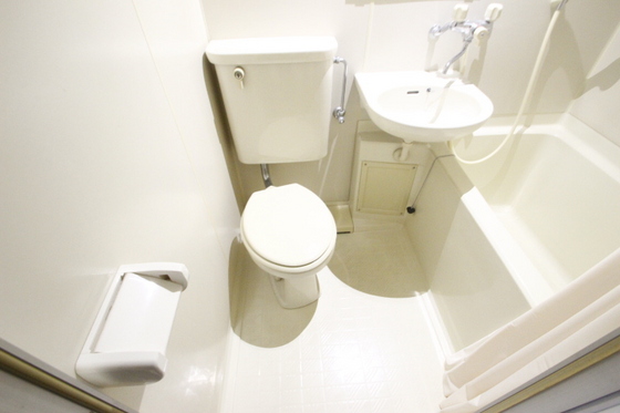 アクシス比治山