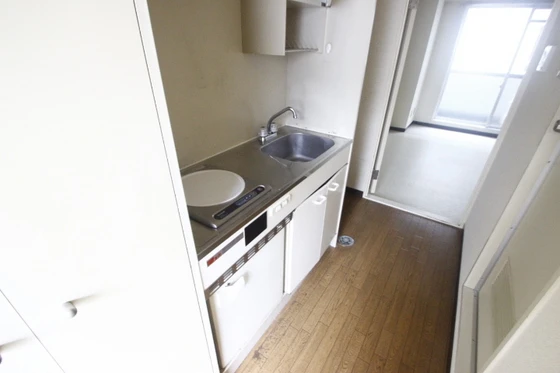 アクシス比治山