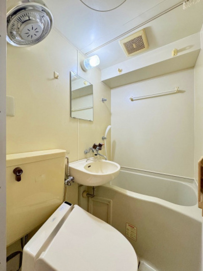 メゾンダイアナイン皆実