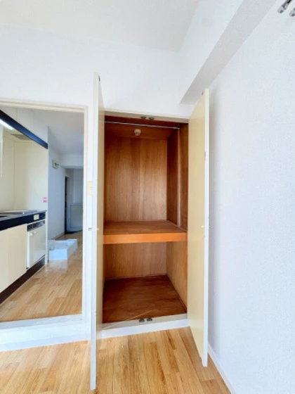 メゾンダイアナイン皆実