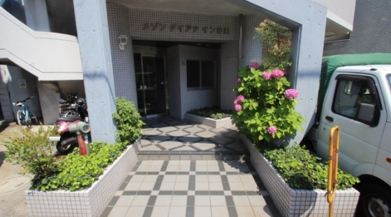 メゾンダイアナイン皆実