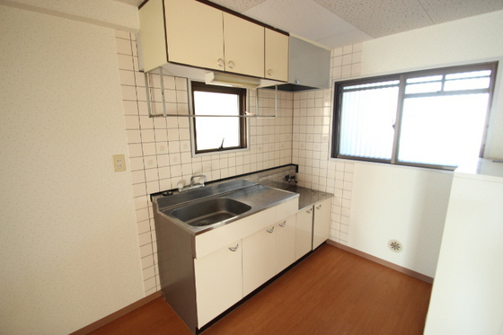 ピープルタウン八幡