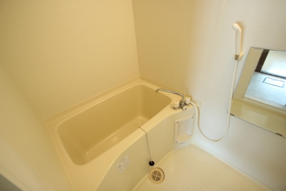 クレージュ中村