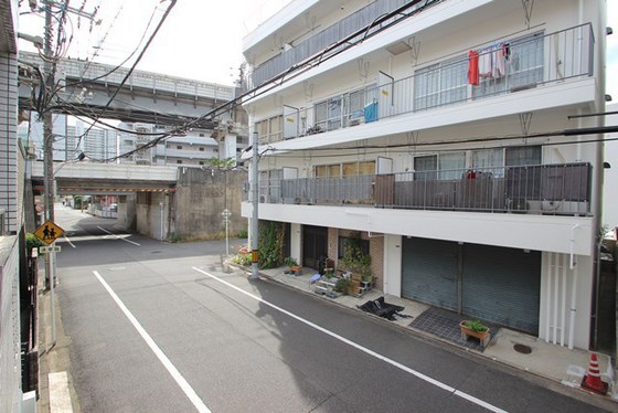 サンシャトウ白島