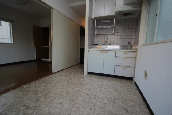 サンシャトウ白島