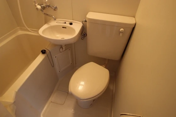 サンシャトウ白島